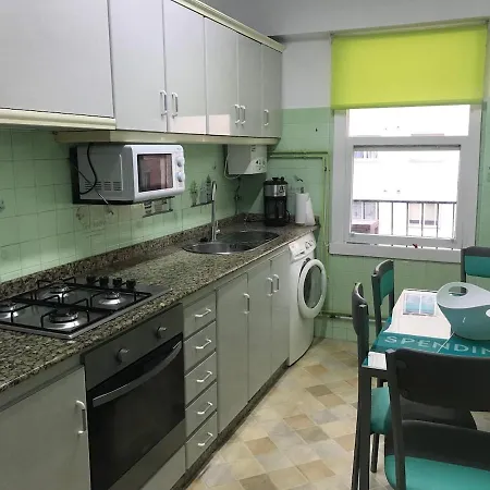 Cerca De La Playa * Viveiro